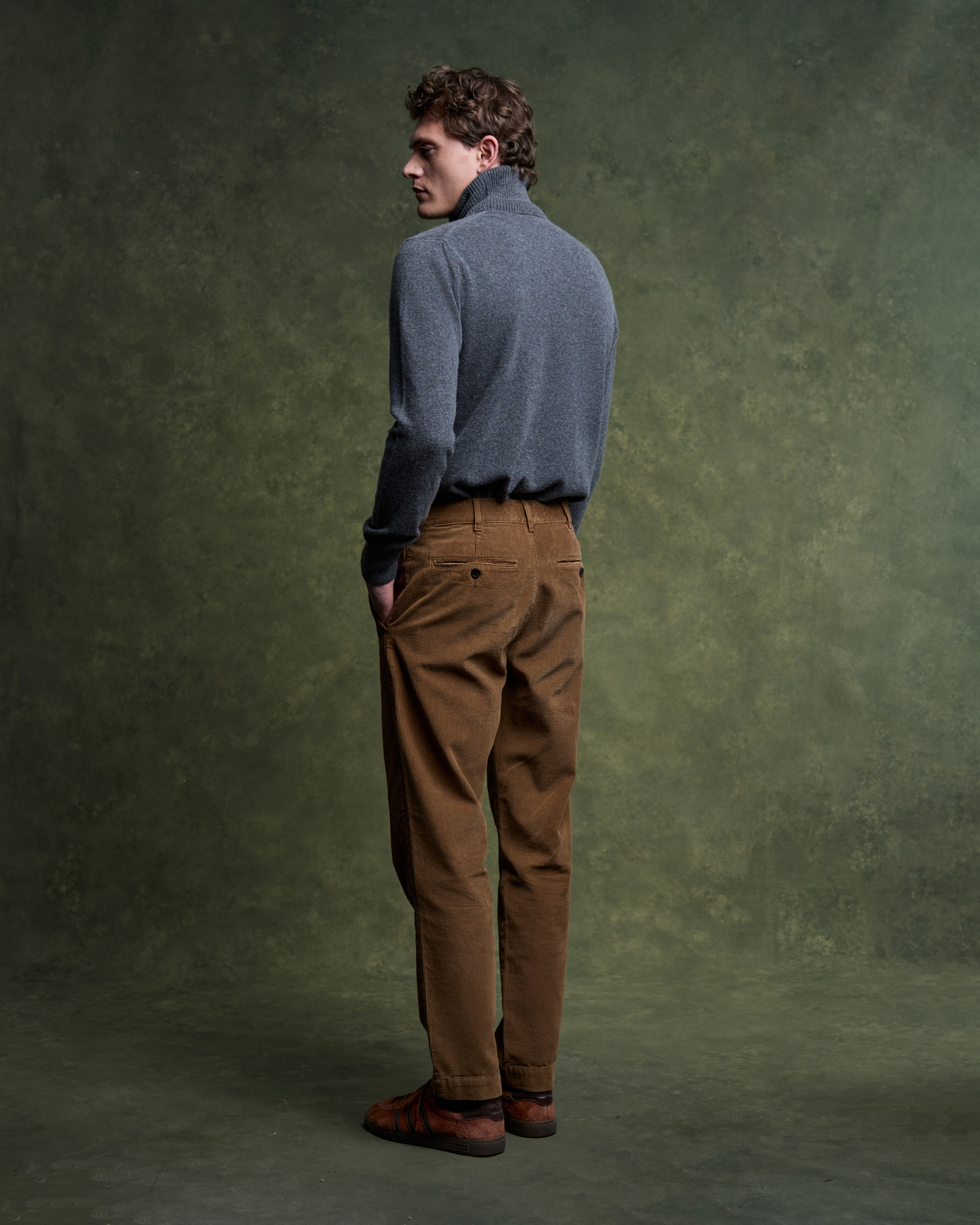 EMERSON Velvet Chino - Camel