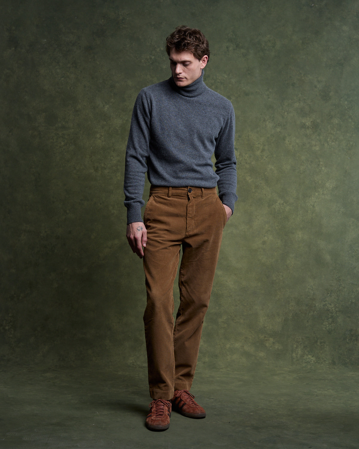 EMERSON Velvet Chino - Camel